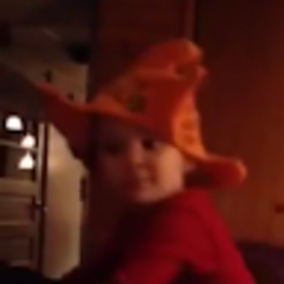 Meet your Posher, Riley - Picture 1 of 1